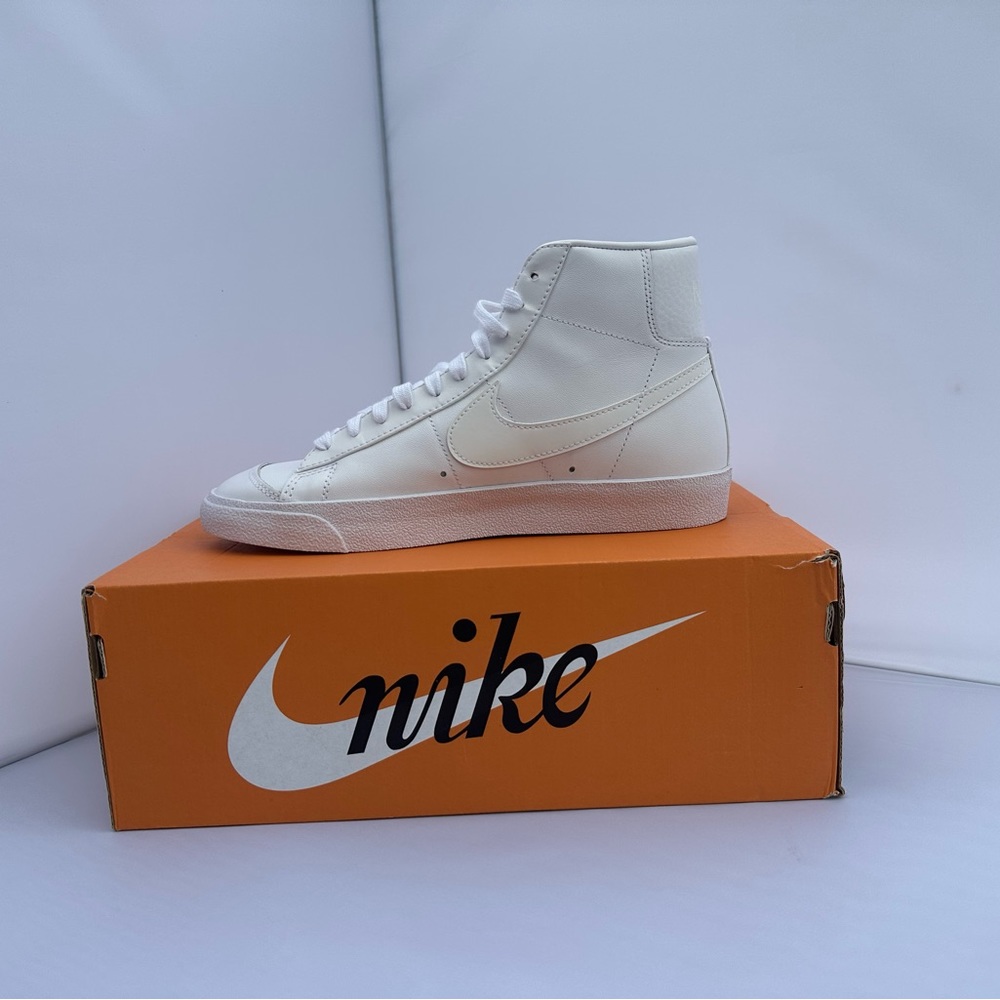 Nike White Blazer Mid ‘77 Sneakers